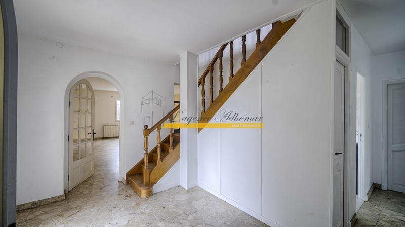 Villa - 141 m² - 6 pièces