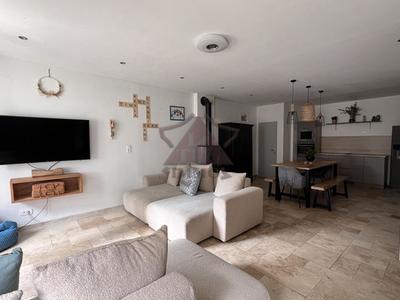 Maison de village - 187 m² - 5 pièces