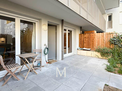 Appartement - 80 m² - 4 pièces