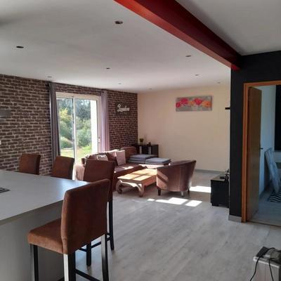 Maison de village - 110 m² - 8 pièces