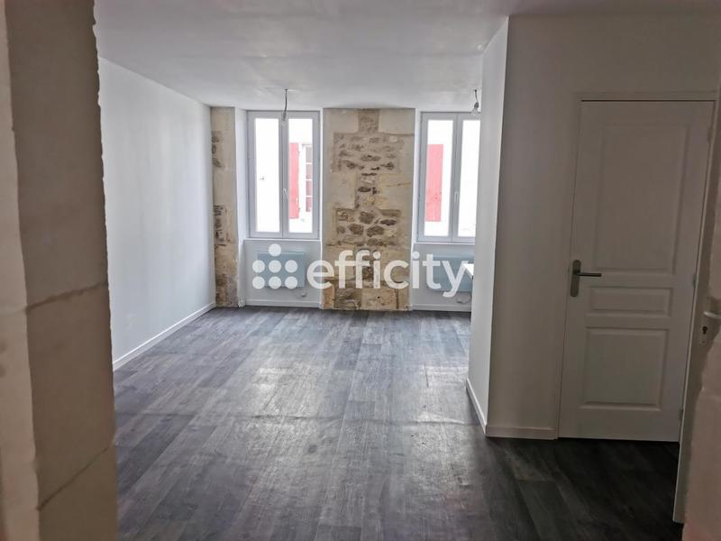 Immeuble - 185 m² - 8 pièces