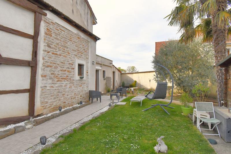 Maison ancienne - 121 m² - 5 pièces