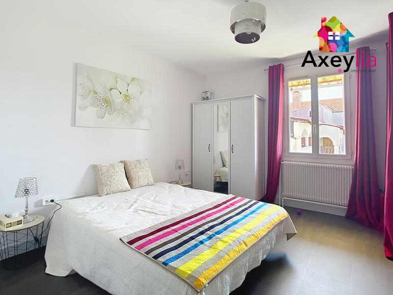 Immeuble - 313 m² - 12 pièces