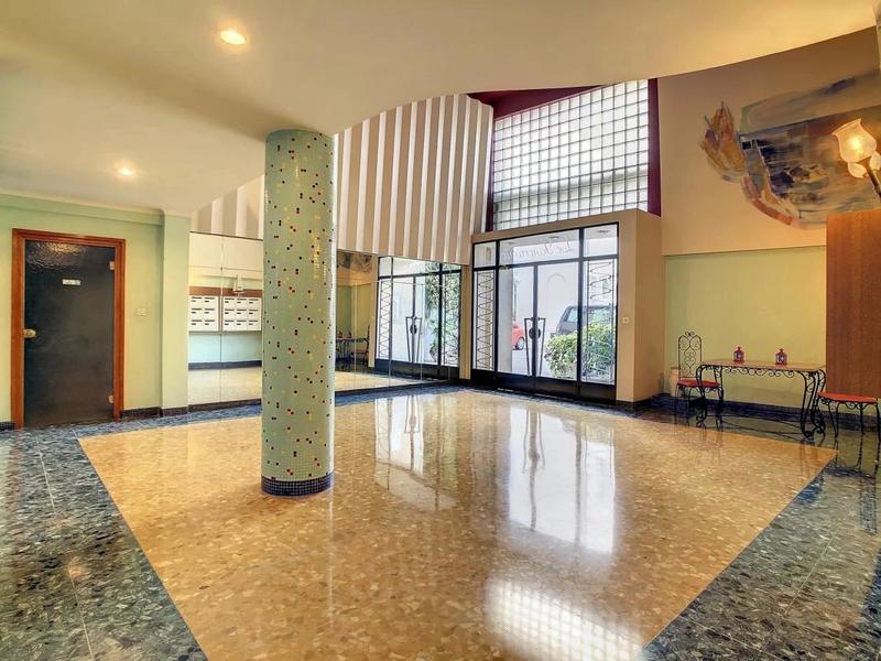 Appartement - 60 m² - 2 pièces