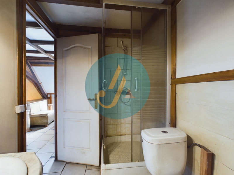 Maison - 152 m² - 7 pièces