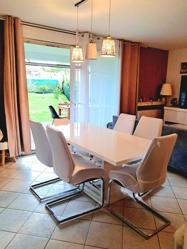 Appartement - 70 m² - 4 pièces