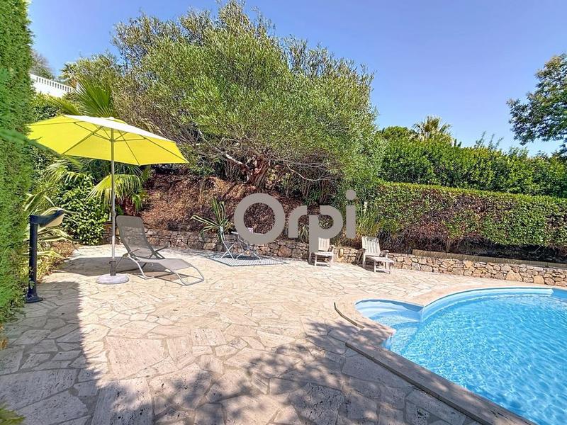 Maison - 98 m² - 5 pièces