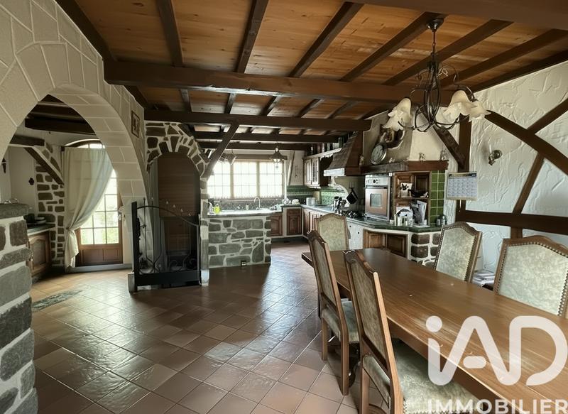 Maison - 150 m² - 5 pièces