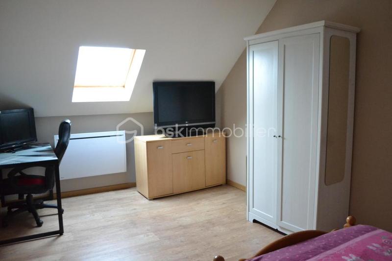 Maison traditionnelle - 107 m² - 5 pièces