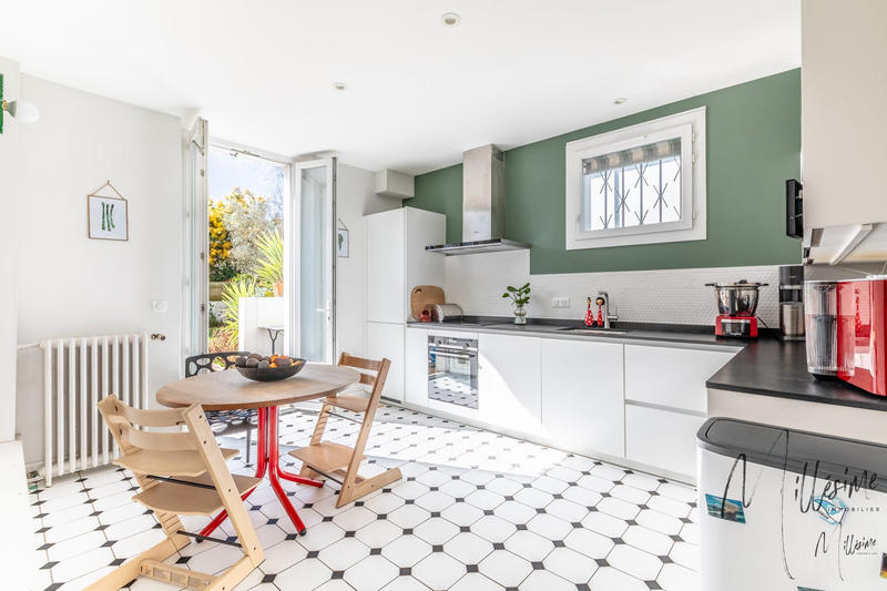 Maison - 171 m² - 7 pièces