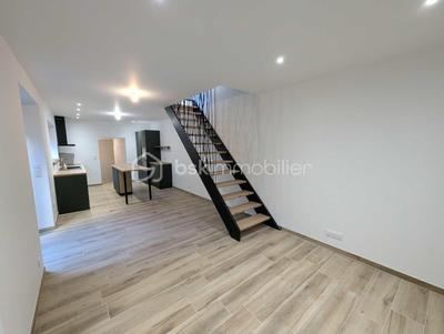Maison - 79 m² - 4 pièces