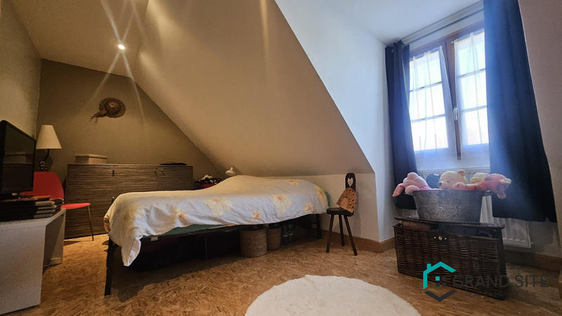 Maison - 141 m² - 6 pièces