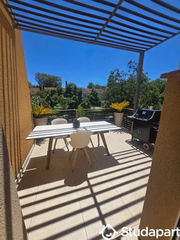 Appartement - 70 m² - 4 pièces