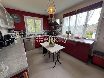 Pavillon - 157 m² - 8 pièces