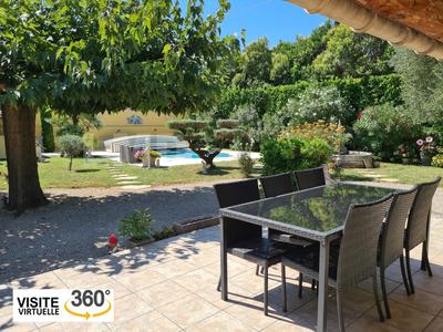 Villa - 114 m² - 5 pièces