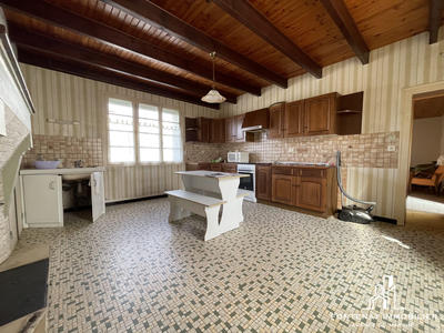 Maison ancienne - 76 m² - 3 pièces