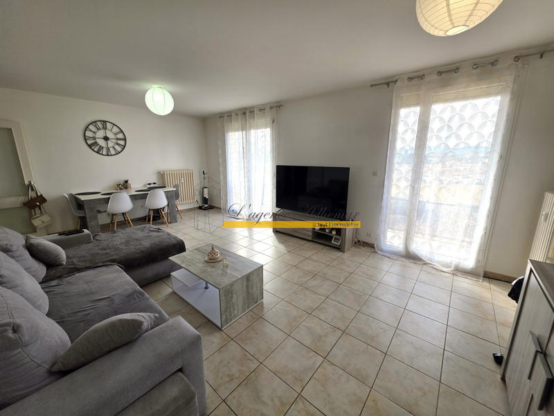 Appartement - 73 m² - 3 pièces