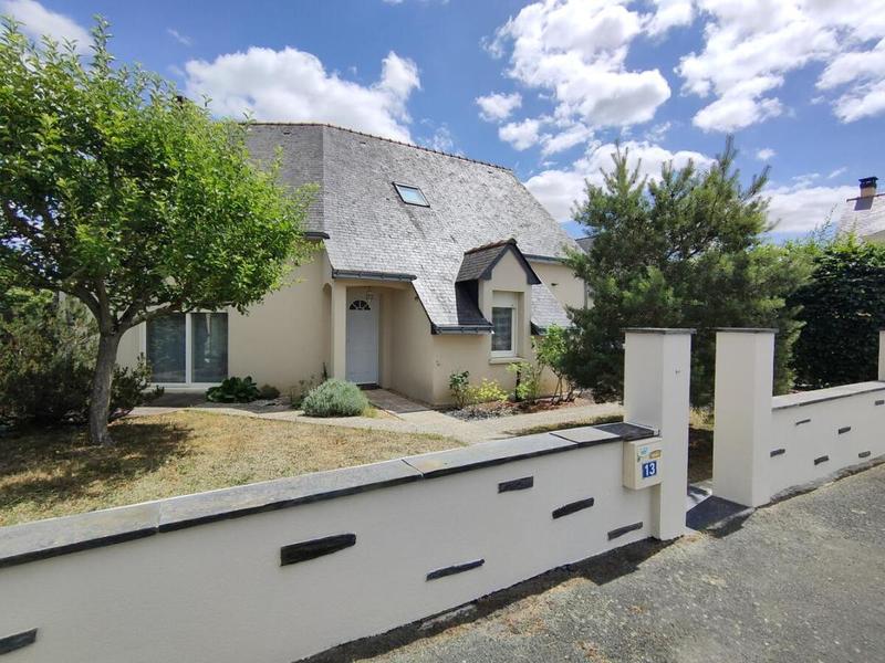 Maison - 124 m² - 6 pièces