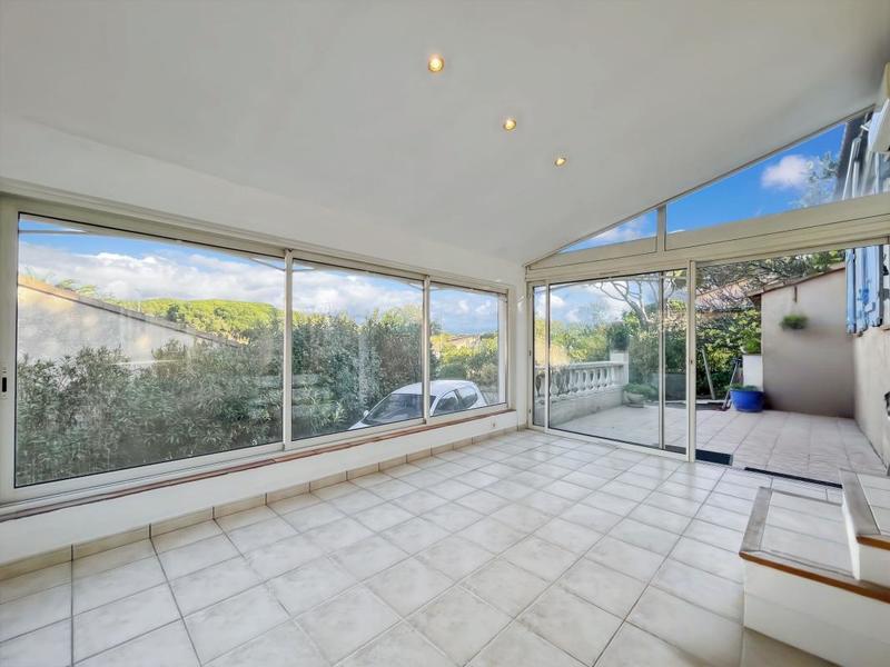 Maison - 107 m² - 5 pièces