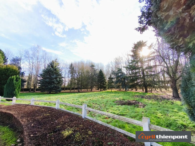 Maison - 230 m² - 7 pièces