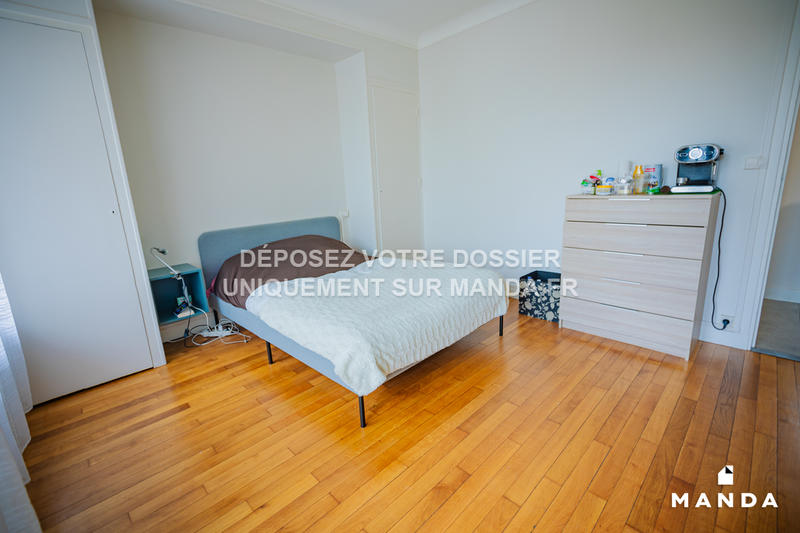 Chambre - 13 m² - 5 pièces