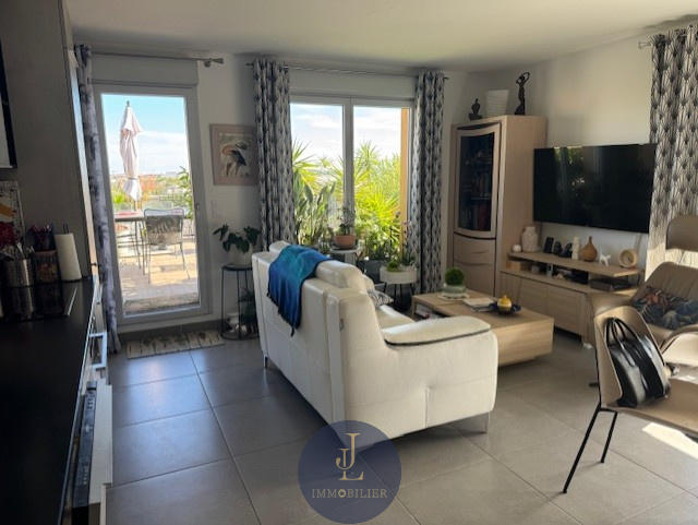 Appartement - 80 m² - 4 pièces