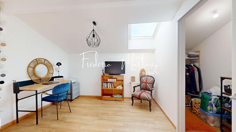 Appartement - 111 m² - 4 pièces