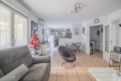 Appartement - 86 m² - 4 pièces