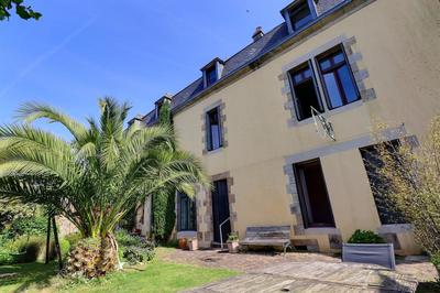 Appartement - 100 m² - 4 pièces