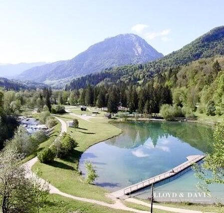 Maison - 194 m² - 8 pièces