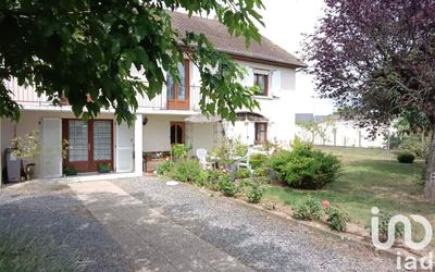 Maison - 180 m² - 7 pièces