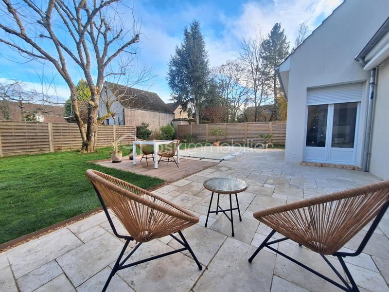 Maison - 122 m² - 4 pièces