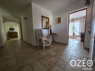 Maison traditionnelle - 160 m² - 5 pièces