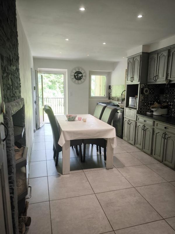 Appartement ancien - 72 m² - 3 pièces