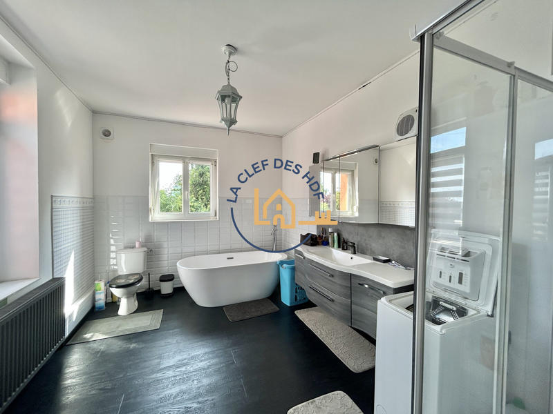 Maison - 173 m² - 5 pièces