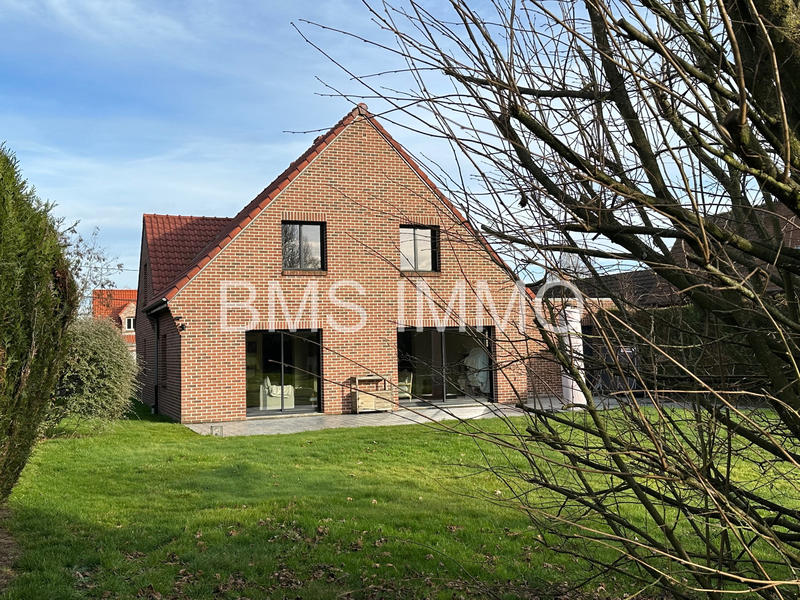 Maison - 178 m² - 6 pièces