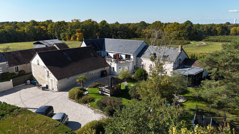 Maison ancienne - 402 m² - 11 pièces