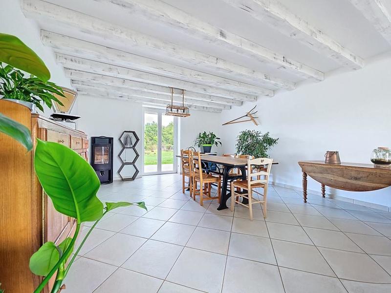 Maison - 194 m² - 5 pièces