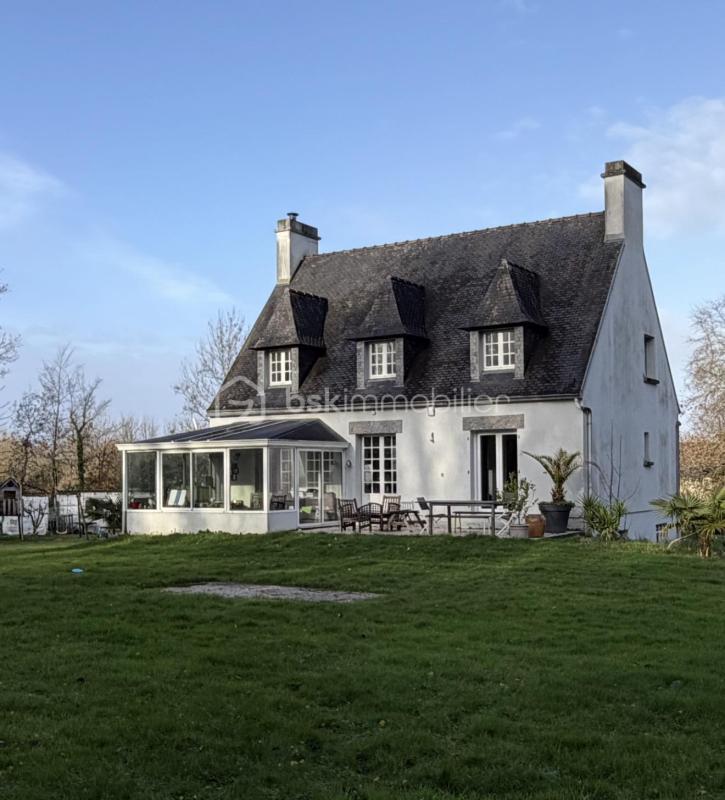 Maison - 130 m² - 7 pièces