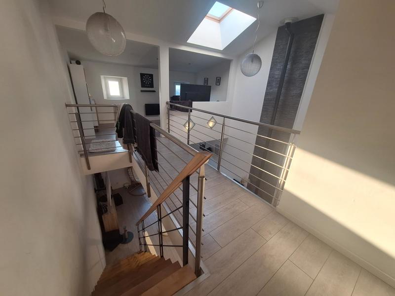 Appartement - 92 m² - 3 pièces