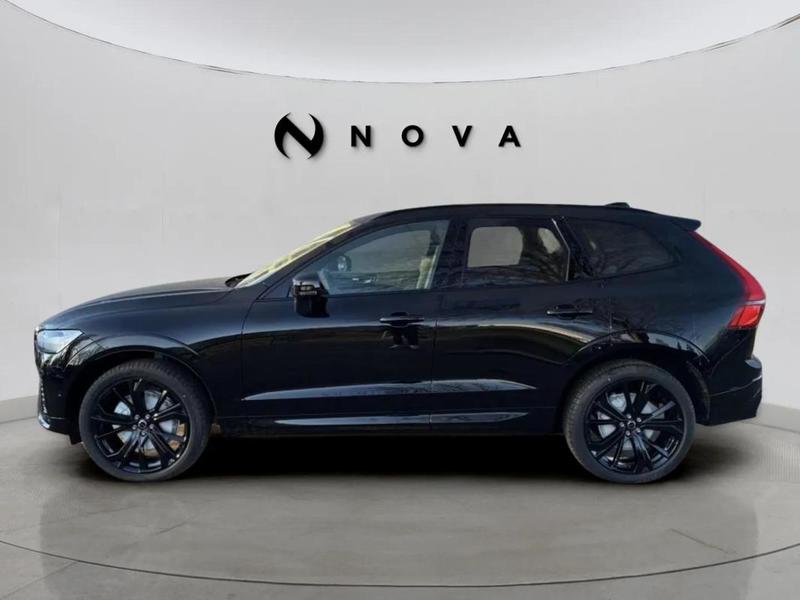 Volvo Xc60 B5 Plus Black Edition Awd