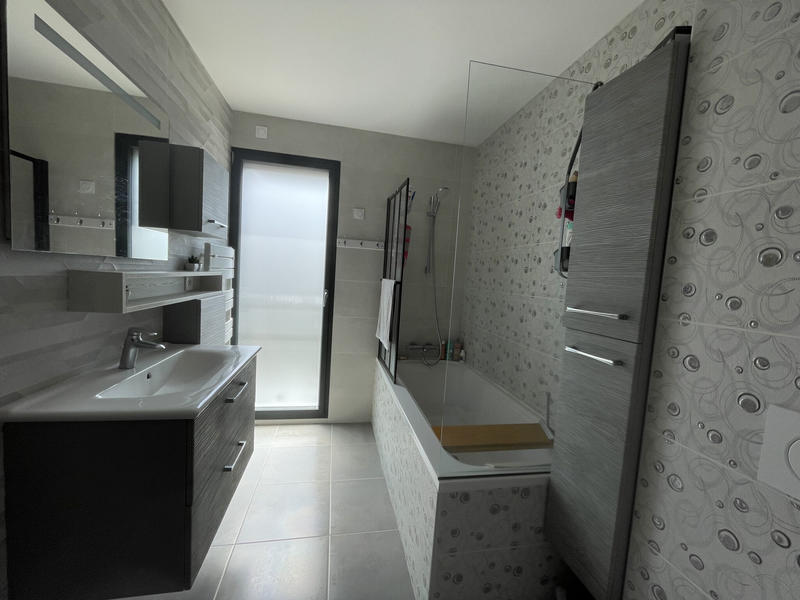 Maison - 160 m² - 7 pièces