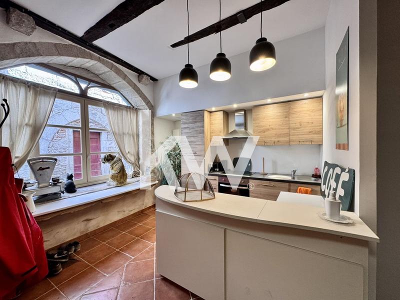 Maison - 205 m² - 6 pièces