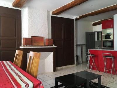 Studio - 30 m² - 1 pièce