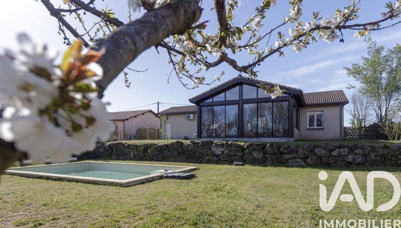 Maison - 161 m² - 6 pièces