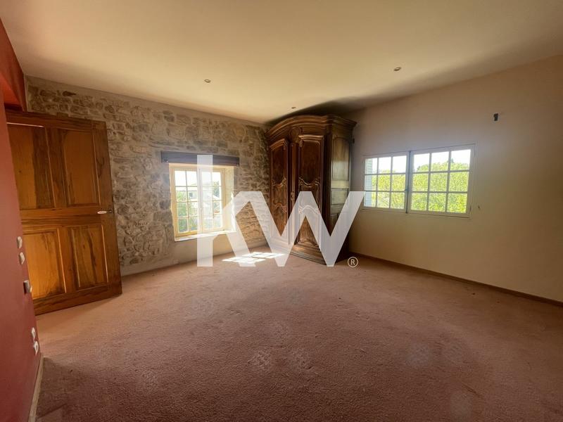 Bastide - 240 m² - 8 pièces