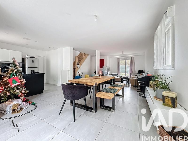 Maison - 160 m² - 5 pièces