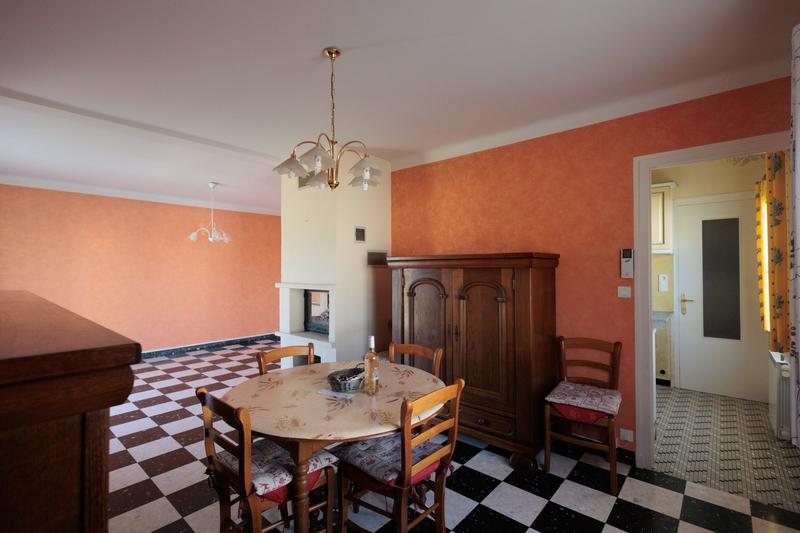 Maison traditionnelle - 98 m² - 5 pièces