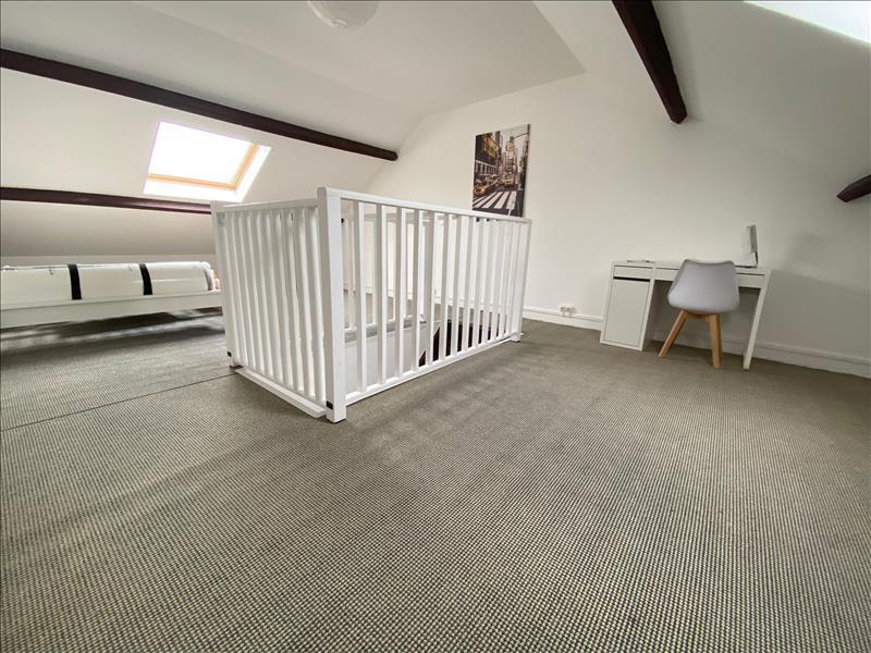 Appartement - 100 m² - 5 pièces