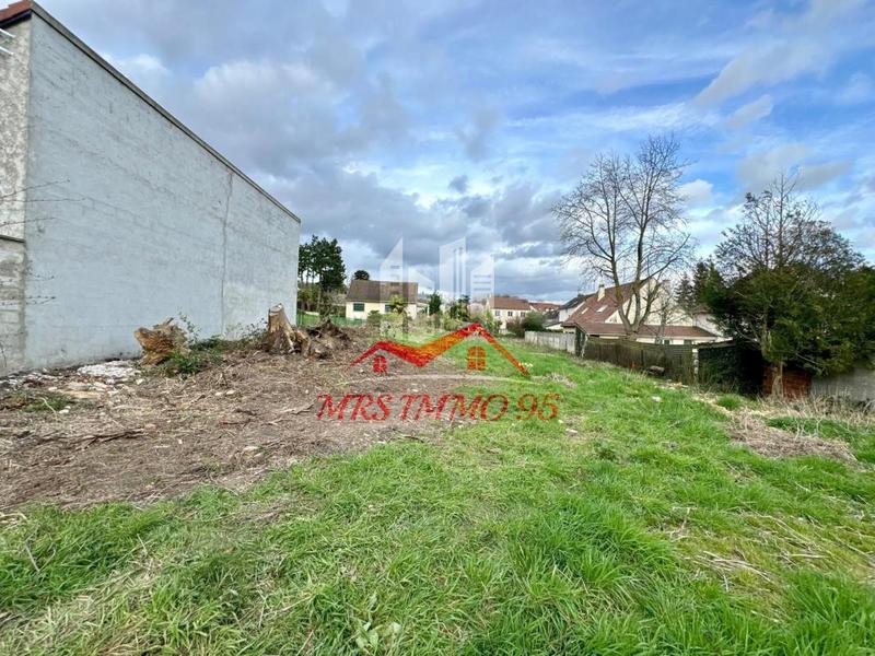 Terrain constructible - 375 m²